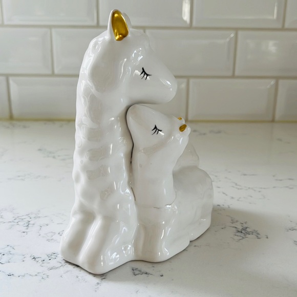 White Ceramic Lamb Coin Bank - Picture 5 of 9